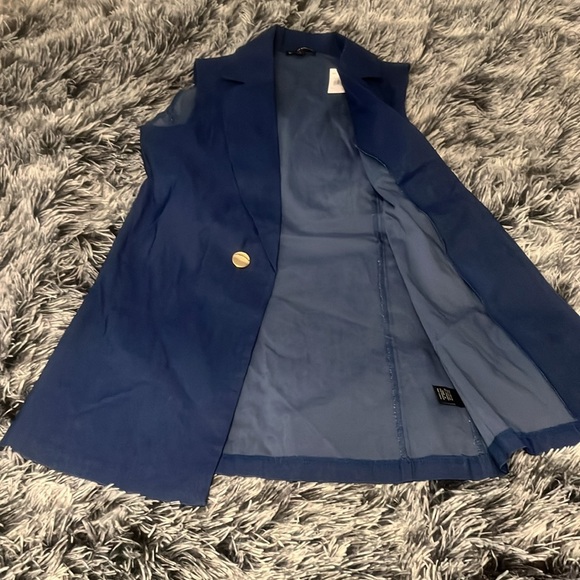 Skirt Set - Picture 5 of 7